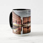 Liverpool Albert Dock Mok (Voorkant links)