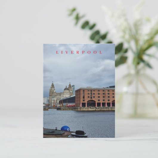Liverpool Albert Dock zicht op ansichtkaart Briefkaart (Staand voorkant)