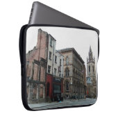 Liverpool Street Laptop Sleeve (Voorkant Rechts)