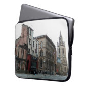 Liverpool Street Laptop Sleeve (Voorkant Links)