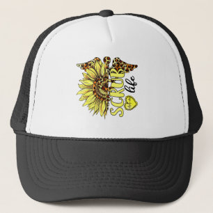 Living The Scrub Life Verpleegster Zonnebloem Luip Trucker Pet