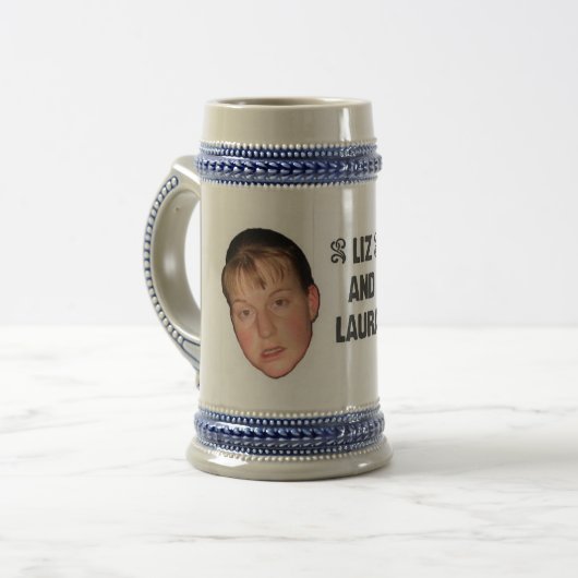 Liz en Laura Beer Stein Bierpul (Voorkant links)