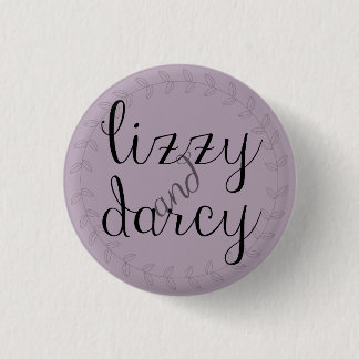 Lizzy & Darcy pin voor Jane Austen fans. Ronde Button 3,2 Cm