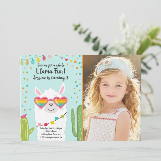 Llama Fiesta Hart Zonnebril Verjaardag Uitnodiging (Staand voorkant)