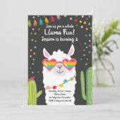 Llama Fiesta Heart Zonnebril Verjaardagsuitnodigin Kaart (Staand voorkant)