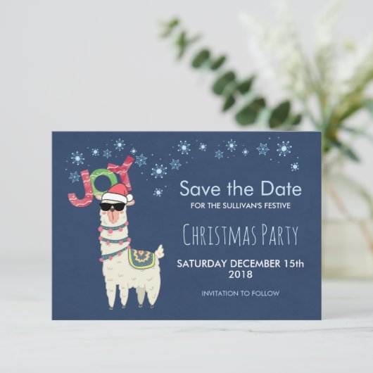 Llama in Santa Hat met sneeuwvlok Save The Date Kaart (Staand voorkant)