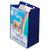 Llama Licking Rainbow Medium Cadeauzakje (Voorkant Gekanteld)