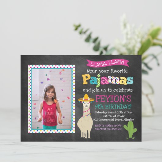 Llama Pajama Birthday Party - Fotouitnodiging Kaart (Staand voorkant)