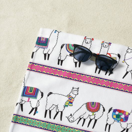 Llama Stripe Pattern Strandlaken (In situ)