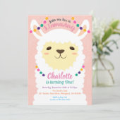 Llama-verjaardagsuitnodiging. Roze alpaca-uitnodig Kaart (Staand voorkant)