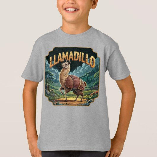 Llamadillo Illustration – Llama Armadillo Funny T-shirt (Voorkant)