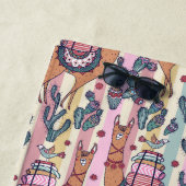 Llamas on Stripes Pattern Strandlaken (In situ)