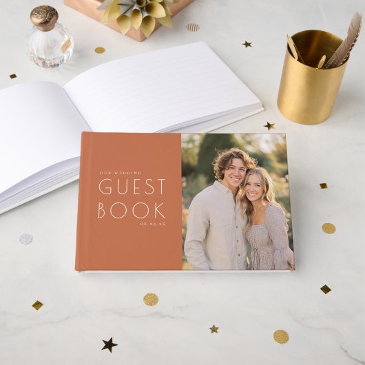 ___LLMGEN___ 40 GASTENBOEK (Voorkant open)