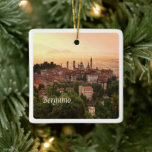 LMD111 BERGAMO sunrise, Lombardije, Italië; Keramisch Ornament<br><div class="desc">Hier vind je het souvenir van je vakantie. Deze categorie bevat keramische siervoorwerpen van vele plaatsen in Italië. (LMD111 BERGAMO sunrise, Lombardije, Italië, keramisch sieraad). Verbazingwekkende vrienden en familieleden met de unieke souvenirs van uw geweldige reis. Probeer ons. #LeoPepeDesign - Europe italië, leopepedesign, reisreisfototoerisme, cadeau souvenir gadget Ceramic Ornament, collage...</div>
