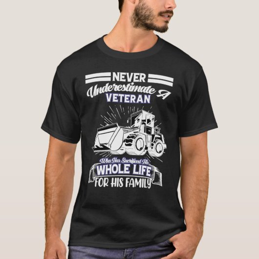 Loader Operator Veteran Digger Loade in achterste  T-shirt (Voorkant)