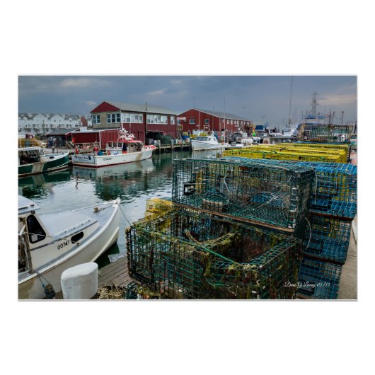 Lobster Traps Perfect Poster (Voorkant)