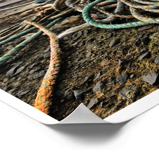 Lobster Traps, spoelen op strand Poster (Hoek)