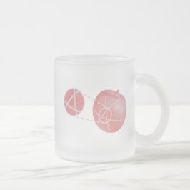 Local flatness explained with red and green apples matglas koffiemok