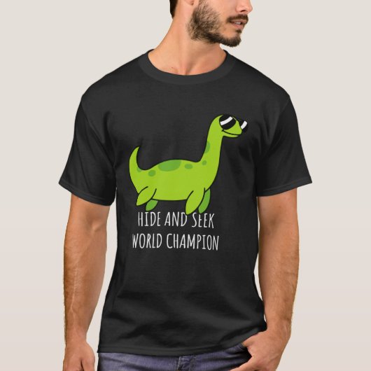 Loch Ness Monster  Hide and Hide Game World Champi T-shirt (Voorkant)