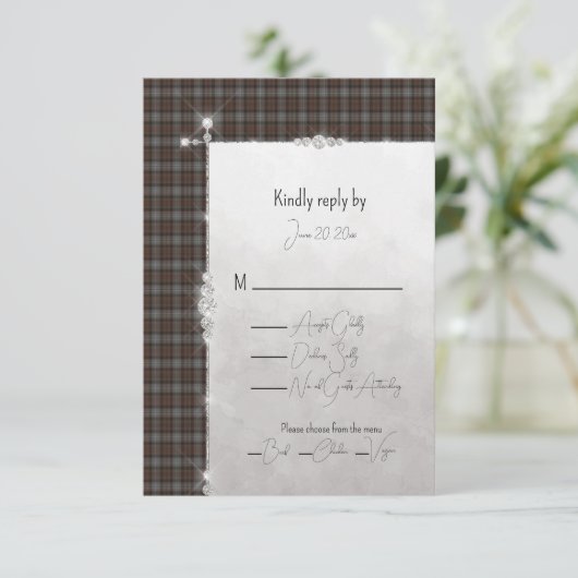 Lochaber Schotse Tartan bruiloft RSVP Kaartje (Staand voorkant)