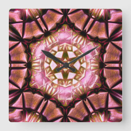 Locket in roze zalm geborsteld met verbrande draad vierkante klok