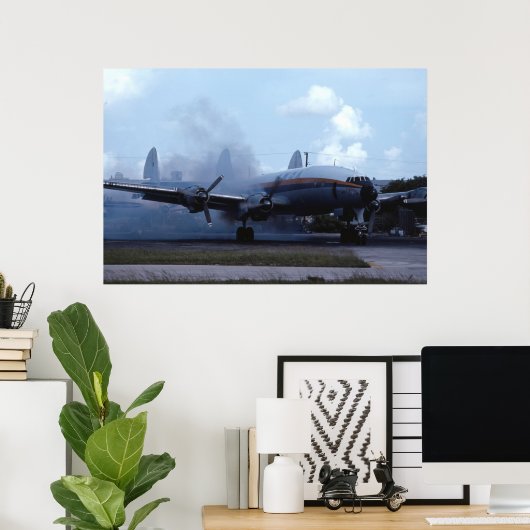 Lockheed L-1049 Super Constellation start up Poster (Thuiskantoor)