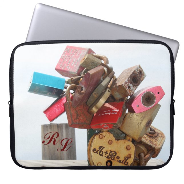 Locks of Love in Spanje Laptop Sleeve (Voorkant)