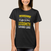 Locksmith Job Title Employee T-shirt (Voorkant)