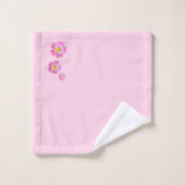 Loefroze bloemen op lichtroze bad handdoek (Wasdoekje)