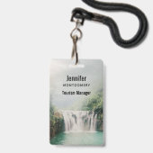 Loefwaterval in een bergbos badge (Voorzijde met lanyard)