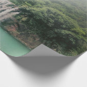 Loefwaterval in een bergbos cadeaupapier (Hoek)