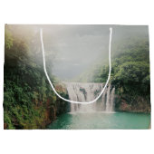 Loefwaterval in een bergbos groot cadeauzakje (Achterkant)