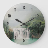 Loefwaterval in een bergbos grote klok (Voorkant)