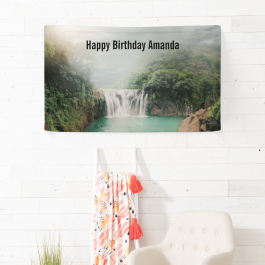 Loefwaterval in het gebergte Birthday Spandoek (Insitu)