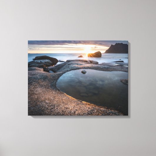 Lofoten Islands Midnight Sun Canvas Afdruk (Voorkant)