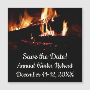 Logboeken in de vuurfoto van de Fireplace