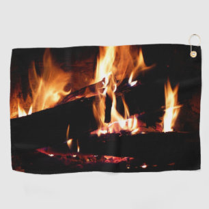 Logboeken in de vuurfoto van de Fireplace Golfhanddoek