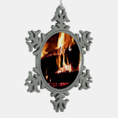 Logboeken in de vuurfoto van de Fireplace Tin Sneeuwvlok Ornament (Links)