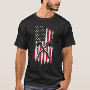 Logger Lumberjack American Flag Ax Throwing Hatch T-shirt