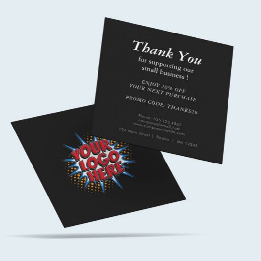 Logo en aangepaste kortingscode zwart vierkante visitekaartje