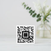 Logo- en QR-code Minimale zwarte en witte Sjabloon Vierkante Visitekaartje (Staand voorkant)