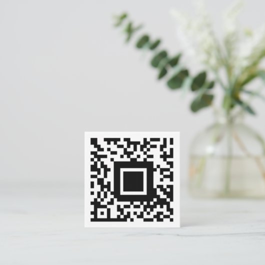 Logo- en QR-code Minimale zwarte en witte Sjabloon Vierkante Visitekaartje (Staand voorkant)
