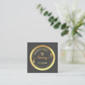 Logo goudhoningbijenkast met elegant vierkante visitekaartje (Staand voorkant)
