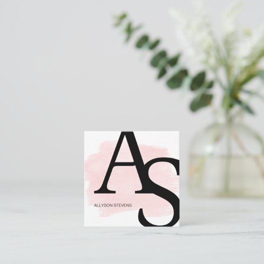 Logo initialen roze borstel vetgedrukte make-up qr vierkante visitekaartje (Staand voorkant)