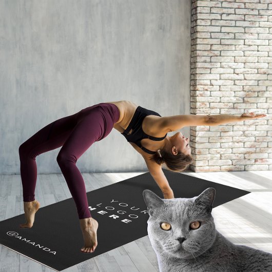 Logo Naam Bedrijf Zwart Wit Promotioneel Instagram Yogamat