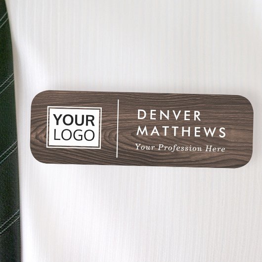 Logo naam titel wit divider donkerbruin hout naamplaatje