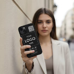 Logo QR Code Business Professional iPhone Case iPhone 13 Hoesje<br><div class="desc">Voeg je logo toe.</div>