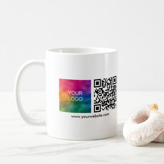 Logo QR code scan me Sjabloon wit minimalistisch Koffiemok (Met donut)