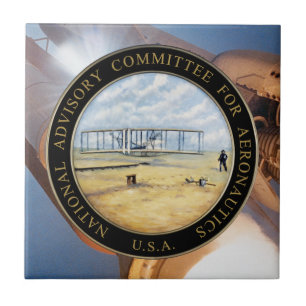 Logo van de Nationale Adviescommissie voor Luchtva Tegeltje