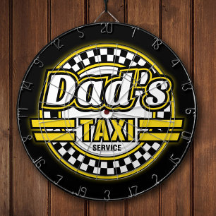 Logo van de Taxi Service van papa Dartbord